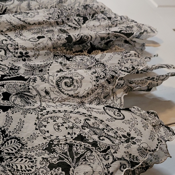 Studio 1940 Handkerchief Skirt - Picture 2 of 6